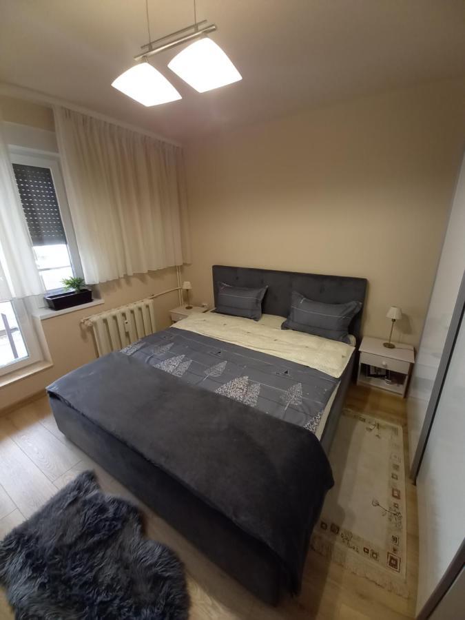 Tei Leilighet Oradea Eksteriør bilde